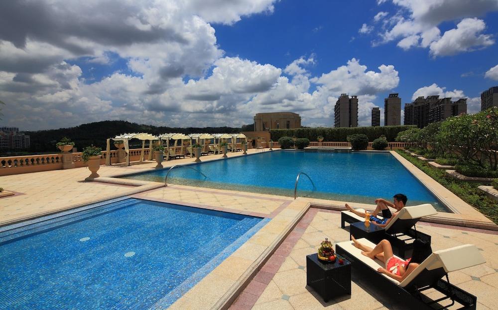 The Coli Hotel Shenzhen Bagian luar foto