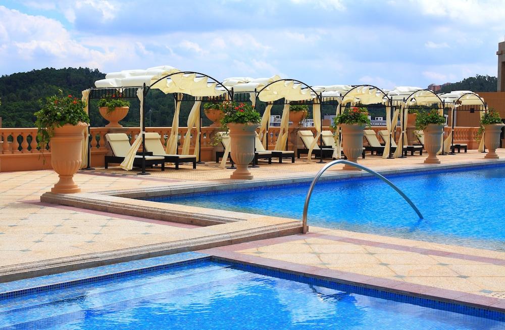 The Coli Hotel Shenzhen Bagian luar foto